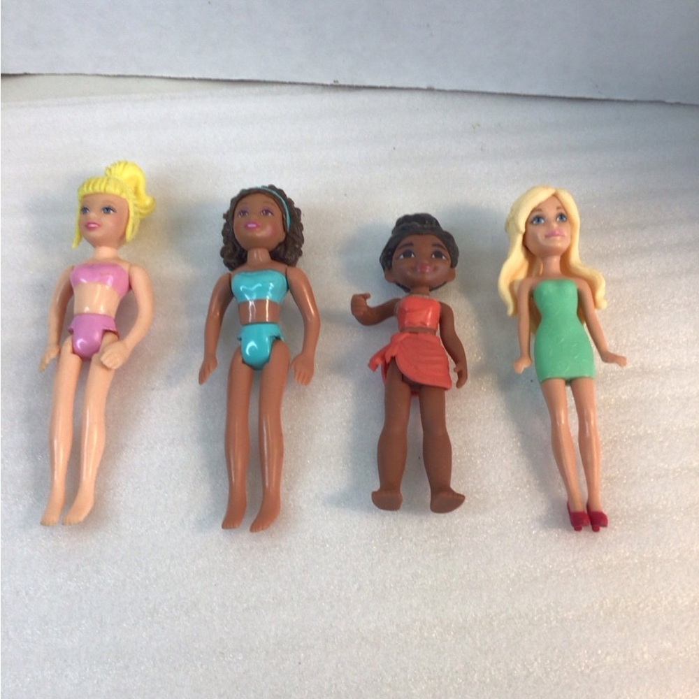 Polly Pocket style doll lot